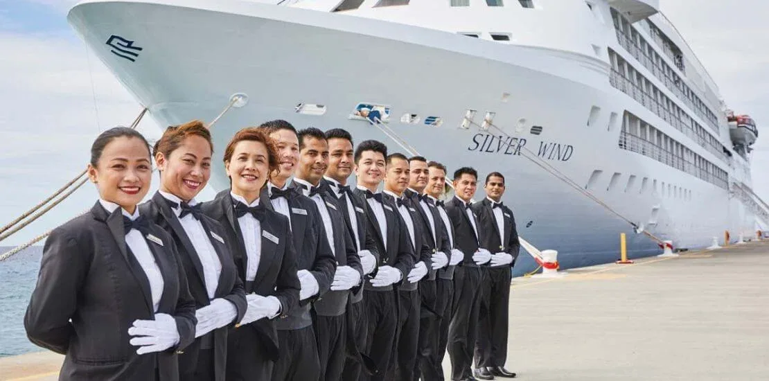 hipwee-silversea-luxury-cruises-silver-wind-butlers-1110x550